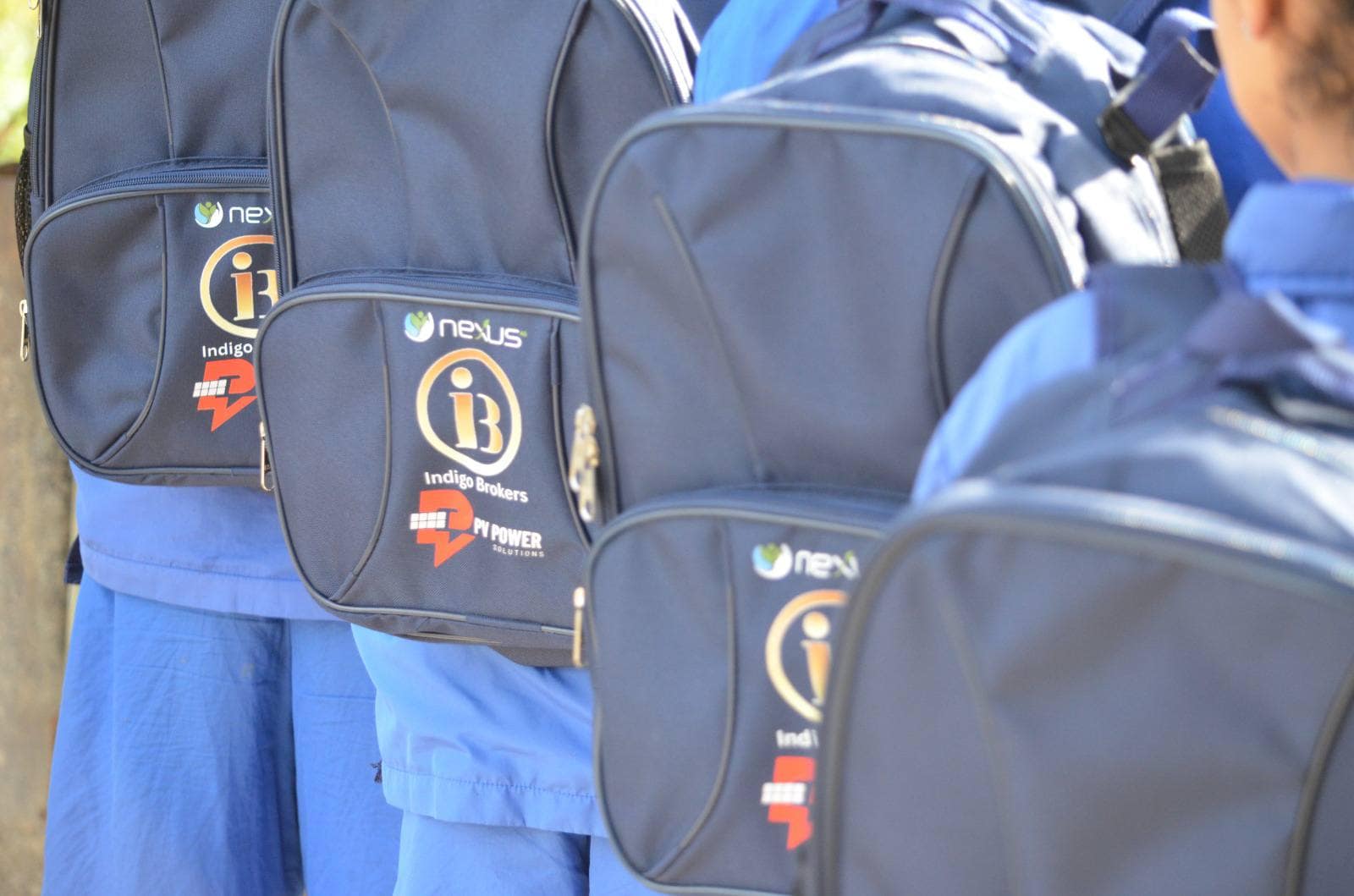 Laerskool Hugo Rust bedank Borge - AWSUM School News