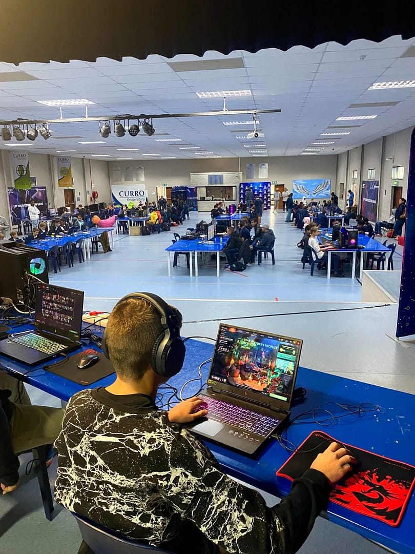 Curro extends inter-school eSports tournament to fellow schools - AWSUM ...